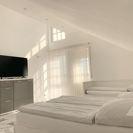 F10 Apartments Roth Pfaffenhofen an der Roth 외부 사진